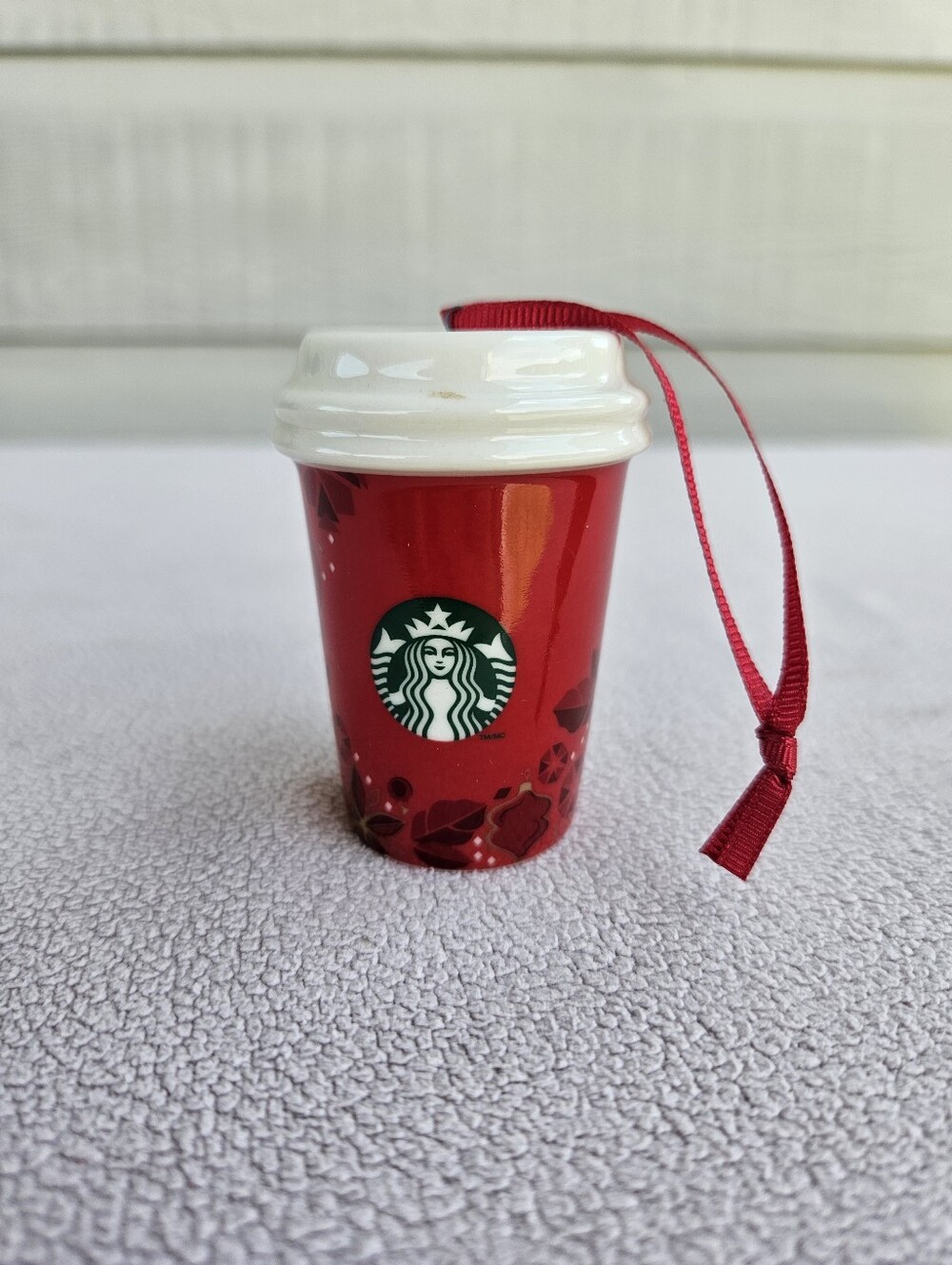 Starbucks 2013 Red Coffee Cup Holiday Christmas Tree Mini Ornament Collectible